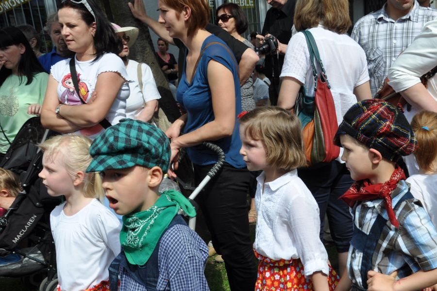 Piknik dla mieszkacw Spdzielni Mieszkaniowej Na Kozwce w Krakowie.