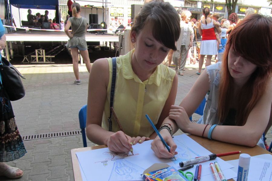 Piknik dla mieszkacw Spdzielni Mieszkaniowej Na Kozwce w Krakowie.