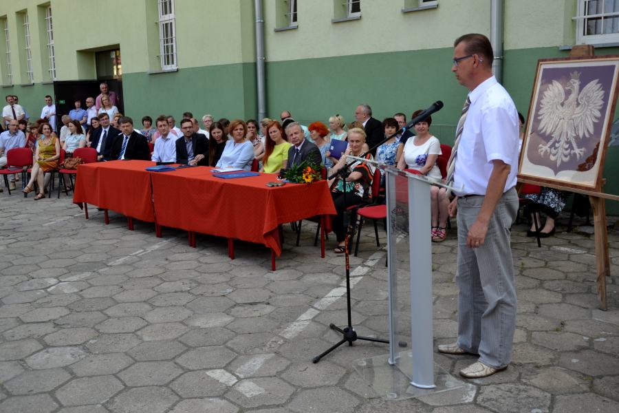 Zakoczenie roku szkolnego w Technikum Elektronicznym w Zduskiej Woli.